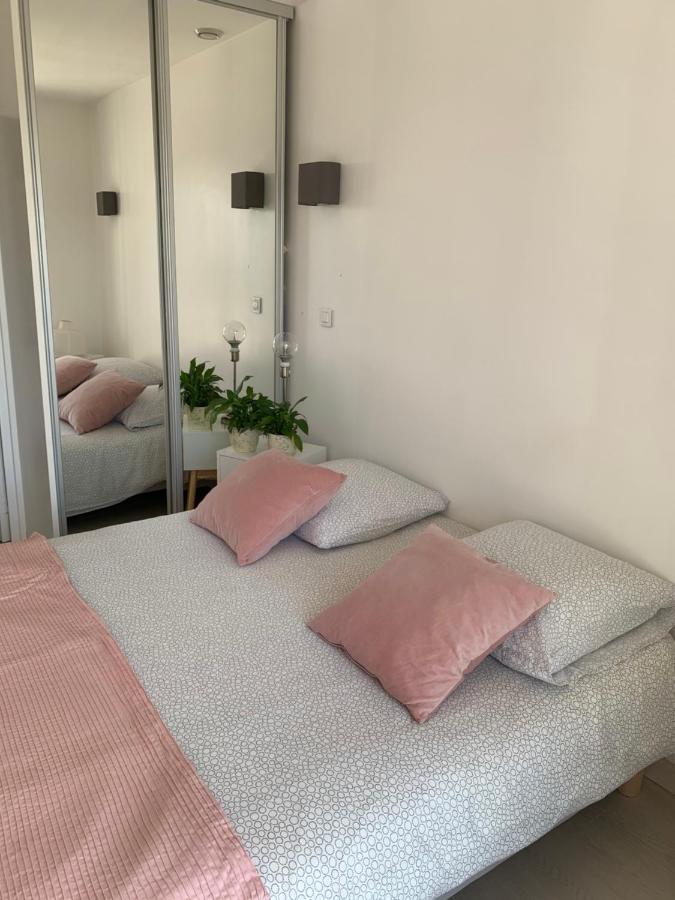 Casabina Appartement Entre Disney Et Paris Chelles  Δωμάτιο φωτογραφία